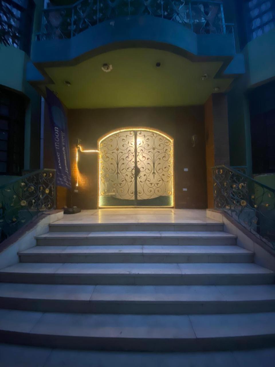 Richard Pyramids Inn Hotel Kafrat al Jabal Exterior photo